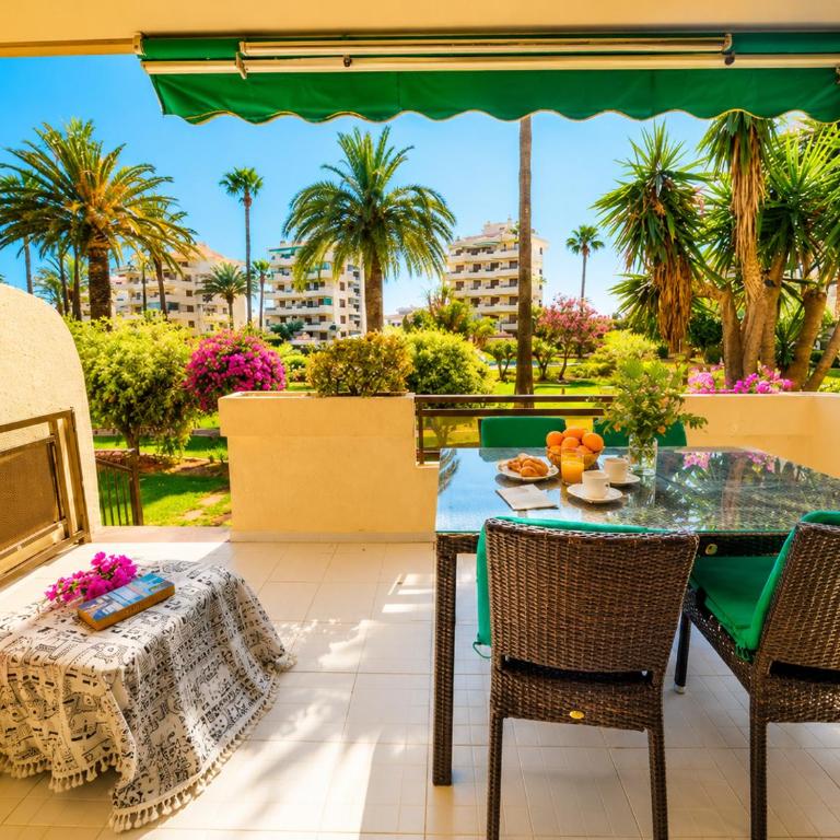 Apartamento Duna en Dénia, Urb Playa Grande, con vistas al jardín, piscina y acceso directo a la playa by Family Homes - Apartamento de 3 dormitorios - 23
