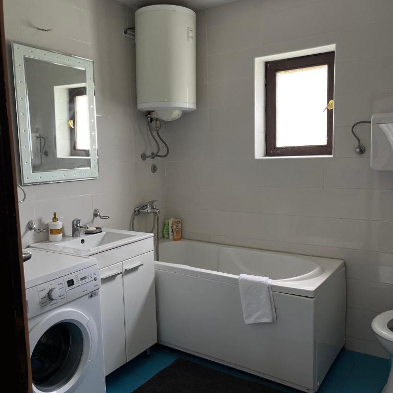 Lovely apartment with beautiful view and parking - Apartman sa 2 Spavaće Sobe - 7