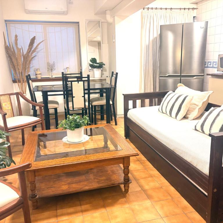 CALIDO y confortable depto, en el centro De Mendoza - One-Bedroom Apartment - 3