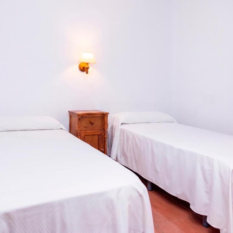RVHotels Mar de Tossa - Habitación Familiar con balcón - 6