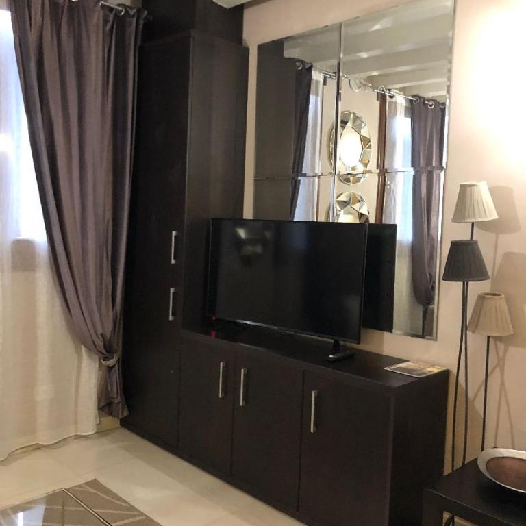 Villa Giotto Luxury Suite & Apartments - Appartamento Deluxe - 8