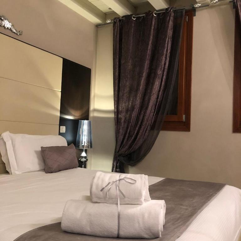 Villa Giotto Luxury Suite & Apartments - Appartamento Deluxe - 9
