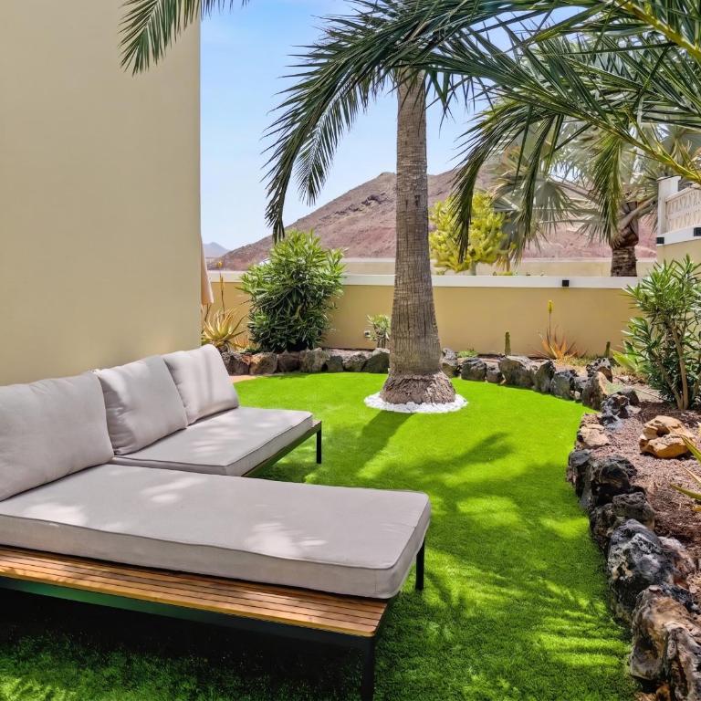 Villa Solymar - Private heated pool & Fiber-Optic WiFi - Villa with Private Pool - 6