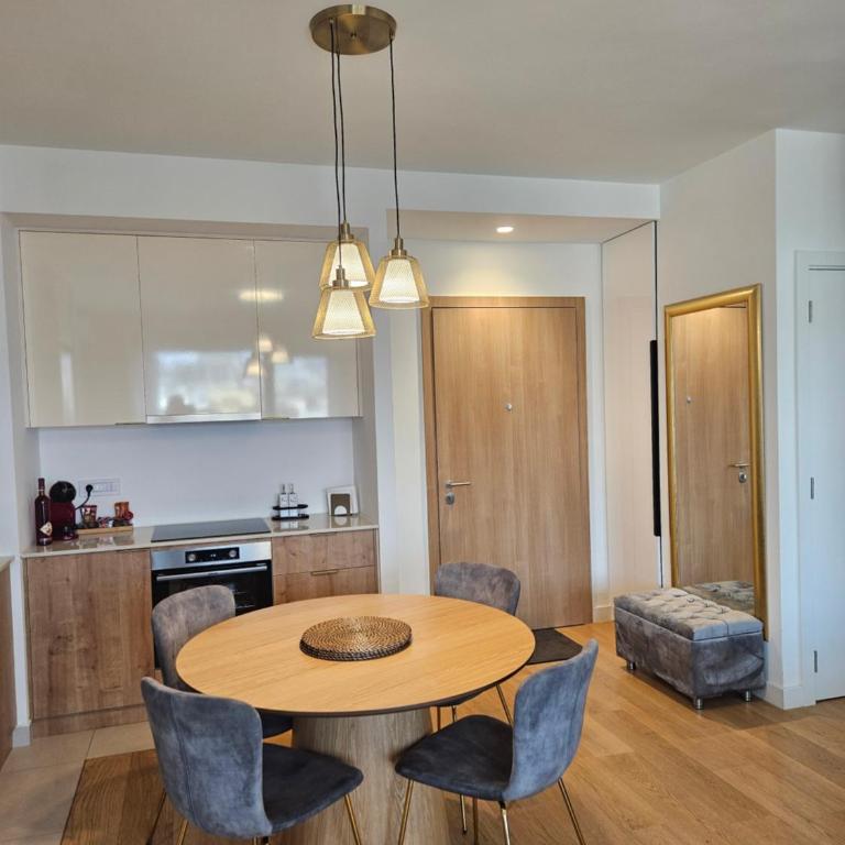 BW Queen S - One-Bedroom Apartment - 14