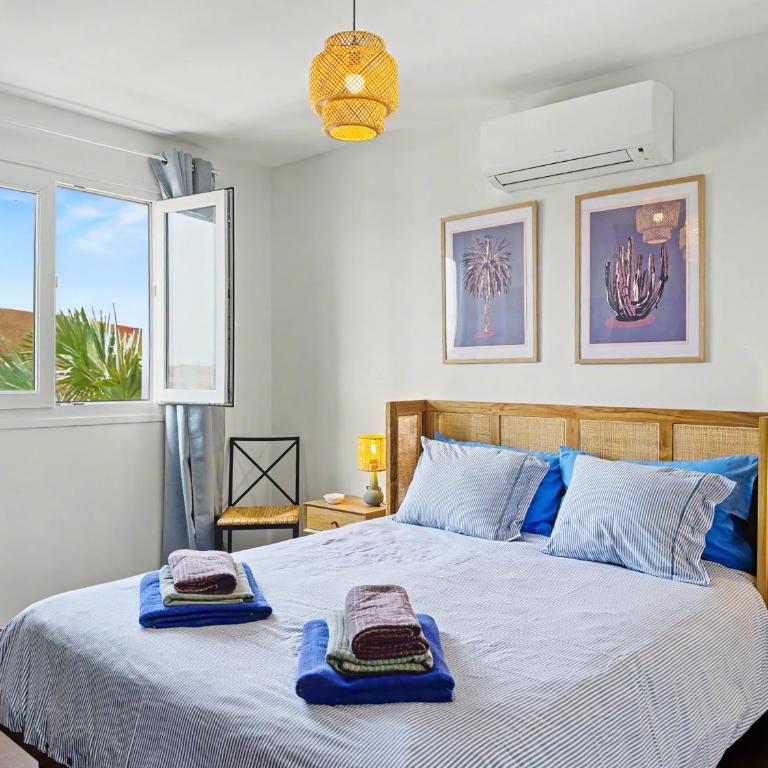 Villa Solymar - Private heated pool & Fiber-Optic WiFi - Villa with Private Pool - 3