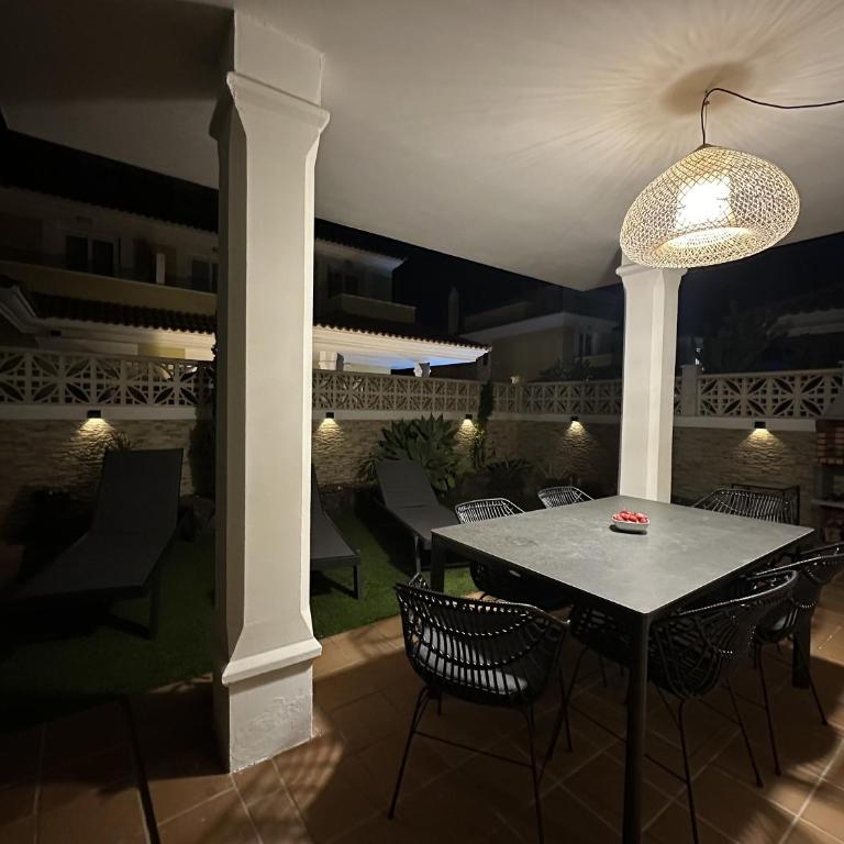 Villa Solymar - Private heated pool & Fiber-Optic WiFi - Villa with Private Pool - 26