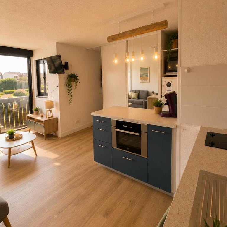 Le Wharf - Two-Bedroom Apartment - 12