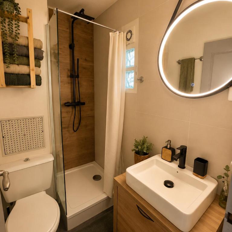 Le Wharf - Two-Bedroom Apartment - 11