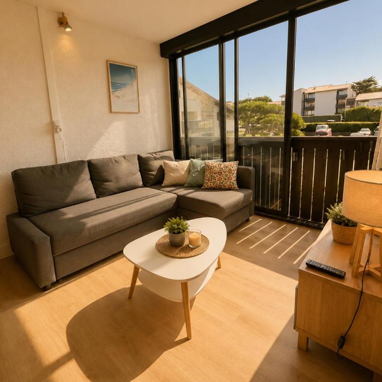 Le Wharf - Two-Bedroom Apartment - 1