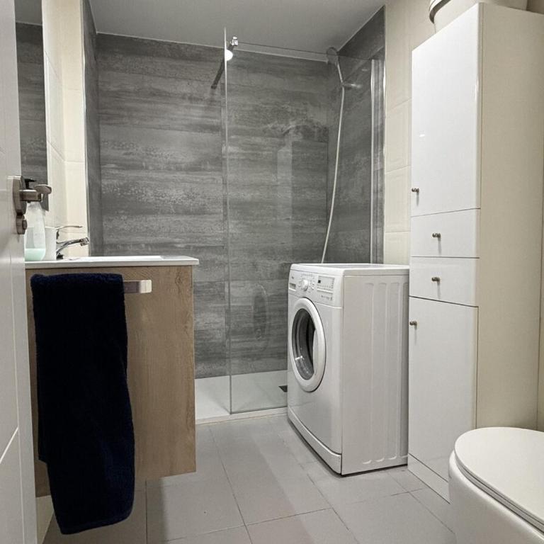 Beach & relax - Two-Bedroom Apartment - 23