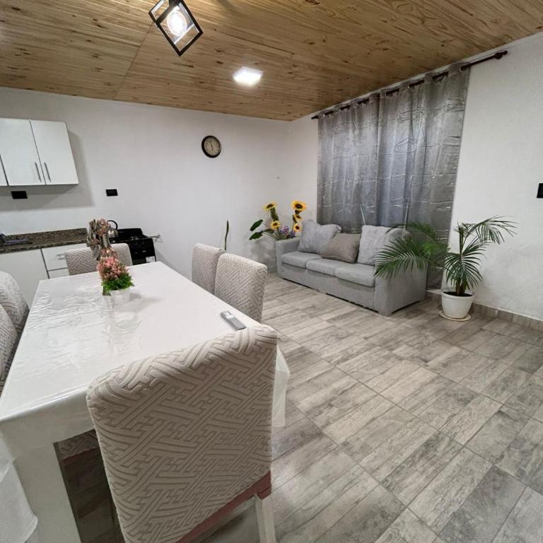 Complejo corporativo Albornoz alquiler temporario - Two-Bedroom Apartment - 2