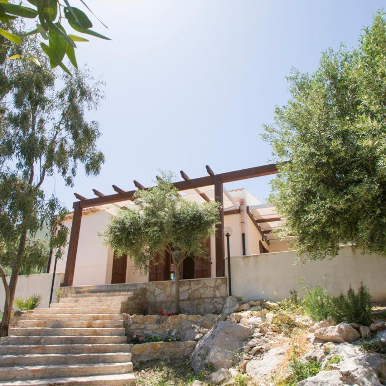 Sanvitotour- Villa Vigneto - Casa con 2 Camere da Letto - 1