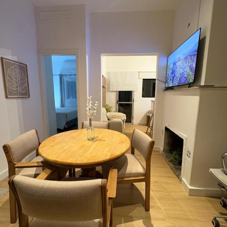 Apartamento en Carrasco, cerca a Lawn Tennis, LATU y Sofitel - Two-Bedroom Apartment with Garden View - 16