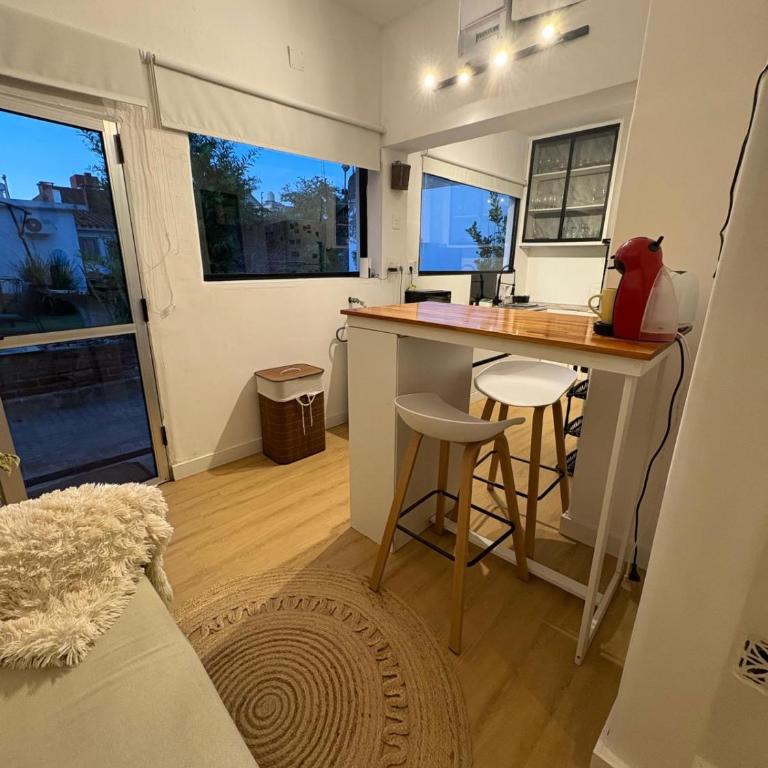 Apartamento en Carrasco, cerca a Lawn Tennis, LATU y Sofitel - Two-Bedroom Apartment with Garden View - 15