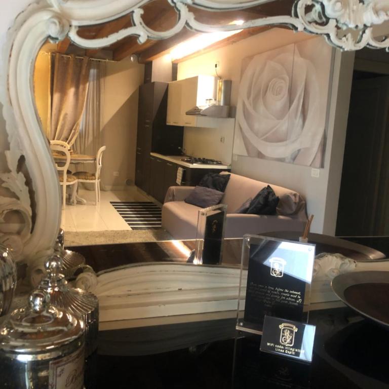 Villa Giotto Luxury Suite & Apartments - Appartamento con Balcone - 8