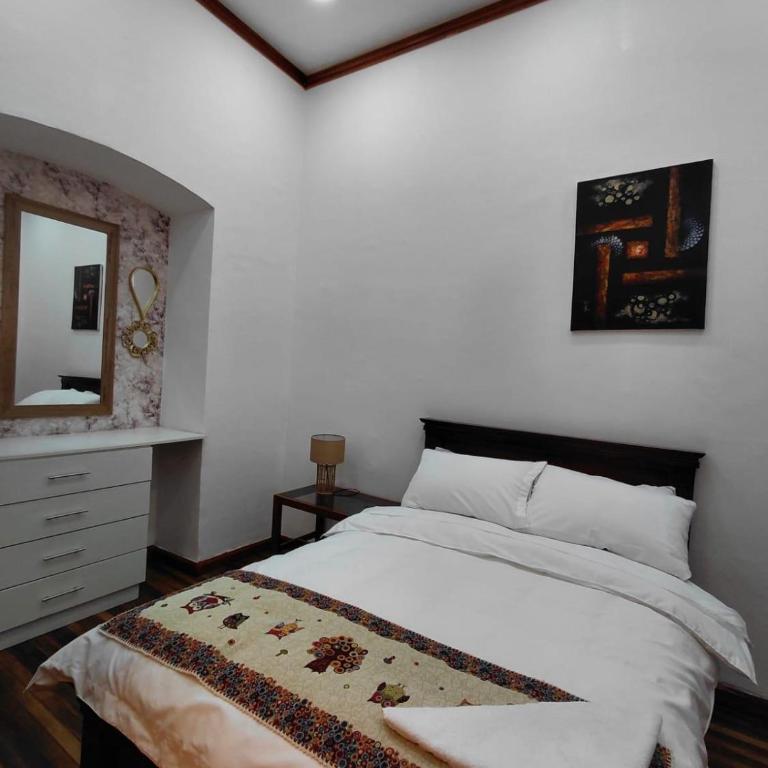 Rossa Mia Hotel Boutique - Habitación Doble Estándar con 2 camas dobles - 1