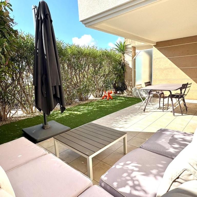 Élégant T2 en rez-de-jardin - Piscine - Parking - One-Bedroom Apartment - 10
