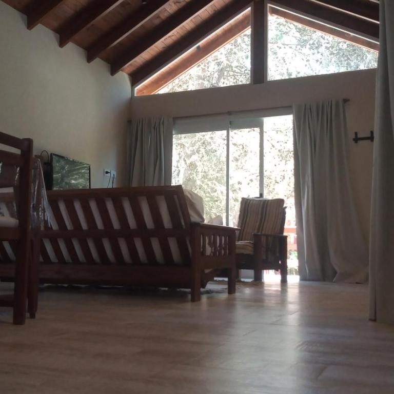 Bosque y Mar - Three-Bedroom House - 10