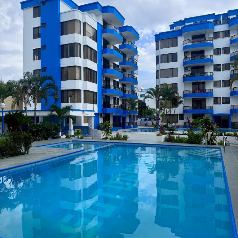 Brisa de mar - Three-Bedroom Apartment - 6