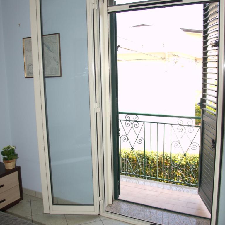 Blue Breeze - Camera Familiare con Bagno Privato - 6