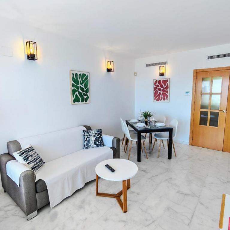 Floor 29 - Two-bedroom apartment with Sea Views - Apartment with Sea View - 45