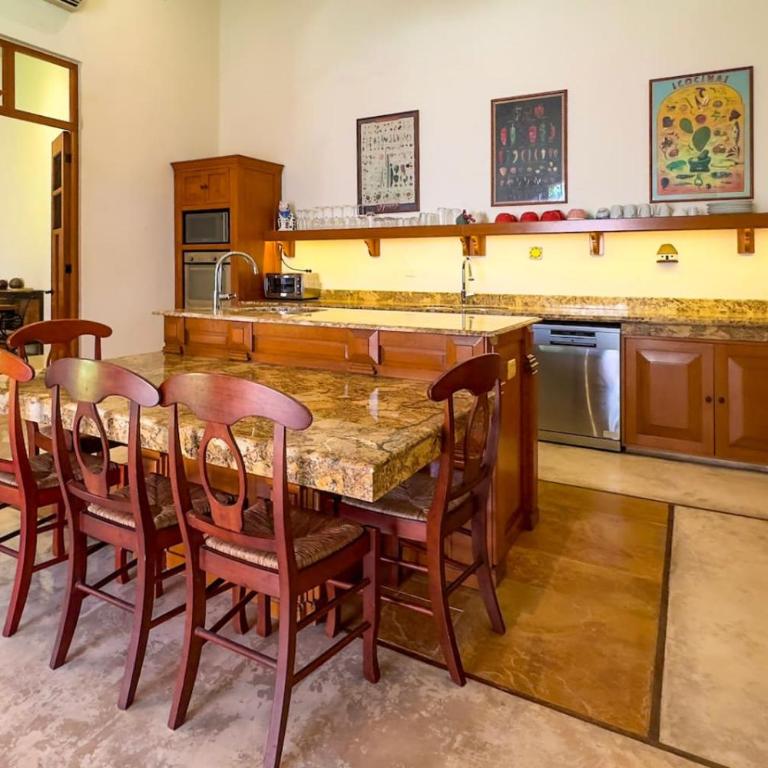 Family 3 bdrm Hacienda House in Centro - Three-Bedroom Vacation Home - 28
