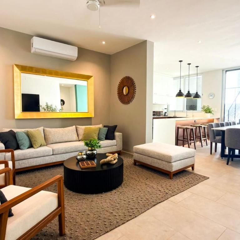 Casa Naranjas Design home with Pool and Jacuzzi - Two-Bedroom House - 11