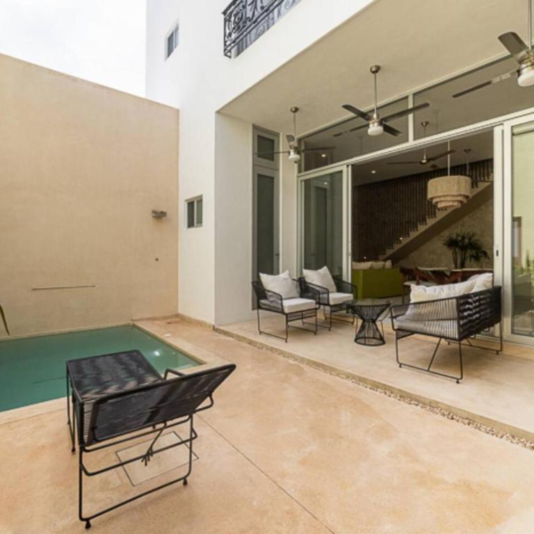 Casa Ya ax Oasis with Pool and Rooftop Bar - Vacation Home - 11