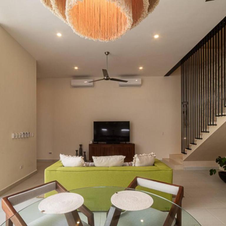 Casa Ya ax Oasis with Pool and Rooftop Bar - Vacation Home - 23