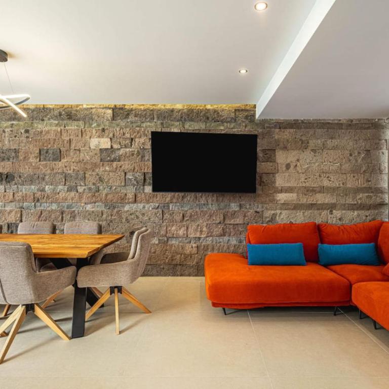 Prime location 5-bedroom villa, Playa Del Duque - Casa - 6