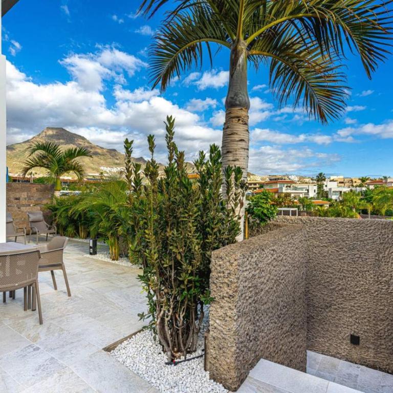 Prime location 5-bedroom villa, Playa Del Duque - Casa - 27