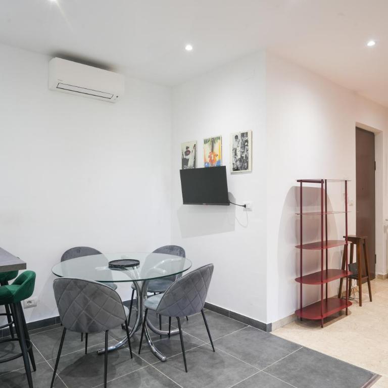 Casa Valdocco - Two-Bedroom Apartment - 14