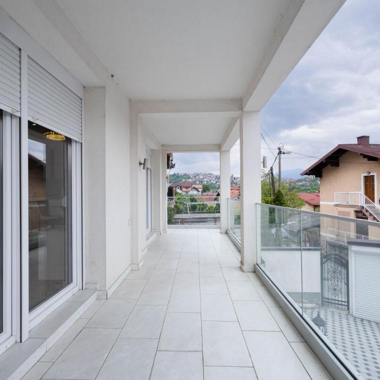 Lumina Residence - Two-Bedroom Apartment with Terrace - 14
