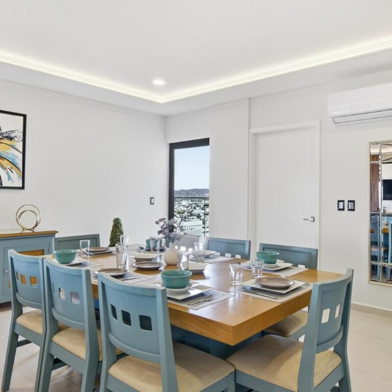 New Lux Tower with Double King bed great Views on the Malecon - Three-Bedroom Apartment - 8