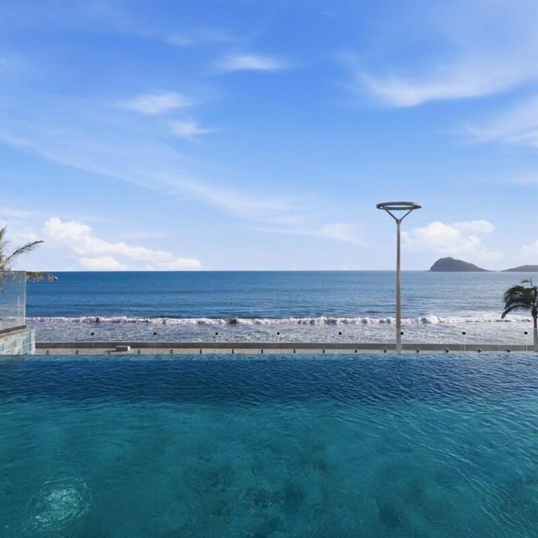 New Lux Tower with Double King bed great Views on the Malecon - Three-Bedroom Apartment - 37