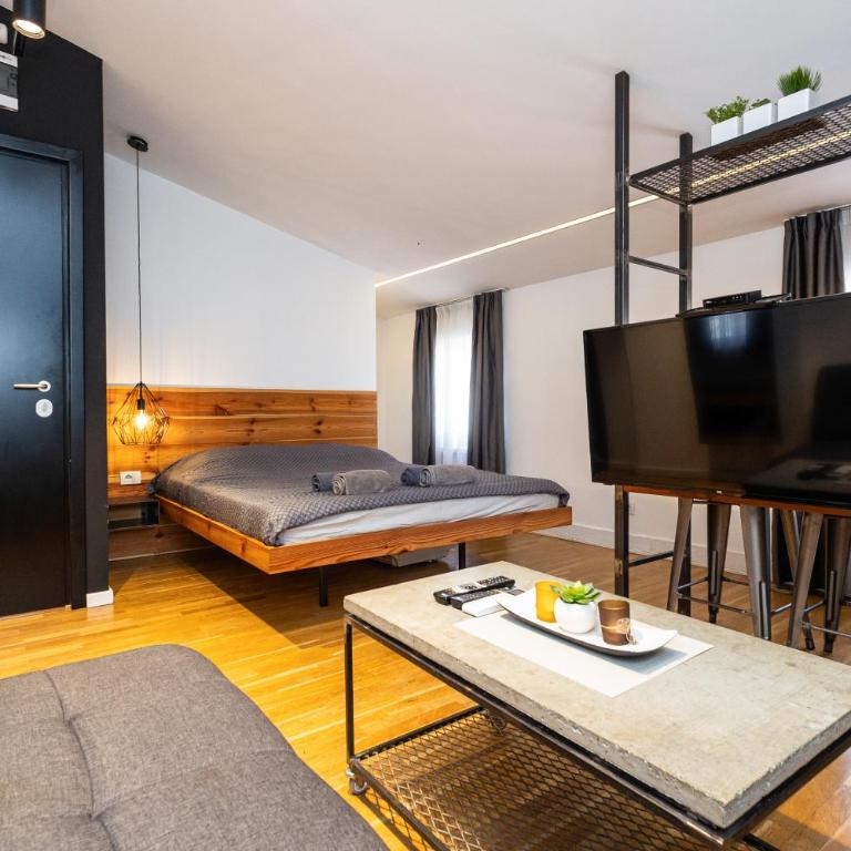 Belgrade Pearls - One-Bedroom Apartment - 1
