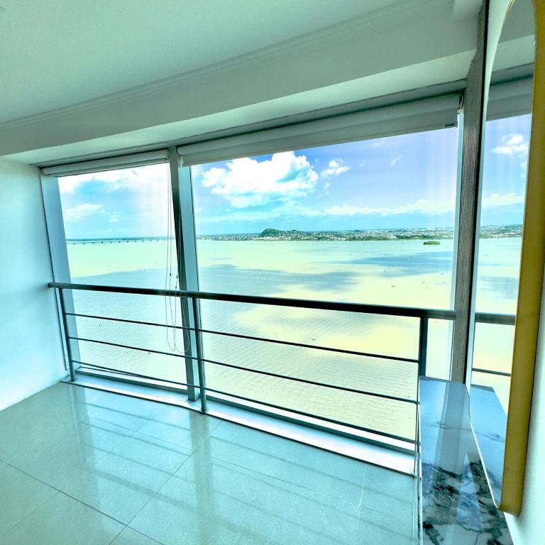 Penthouse 1503 Luxury and comfort - Two-Bedroom Apartment - 23