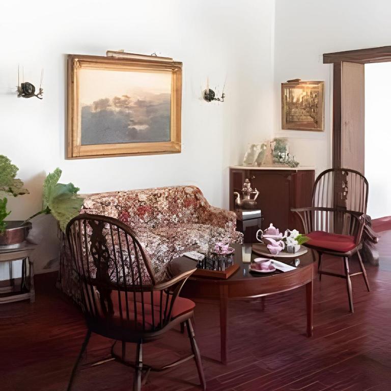La Diferencia Historic Estate Pool and Vineyard - Quadruple Room with Bath - 26