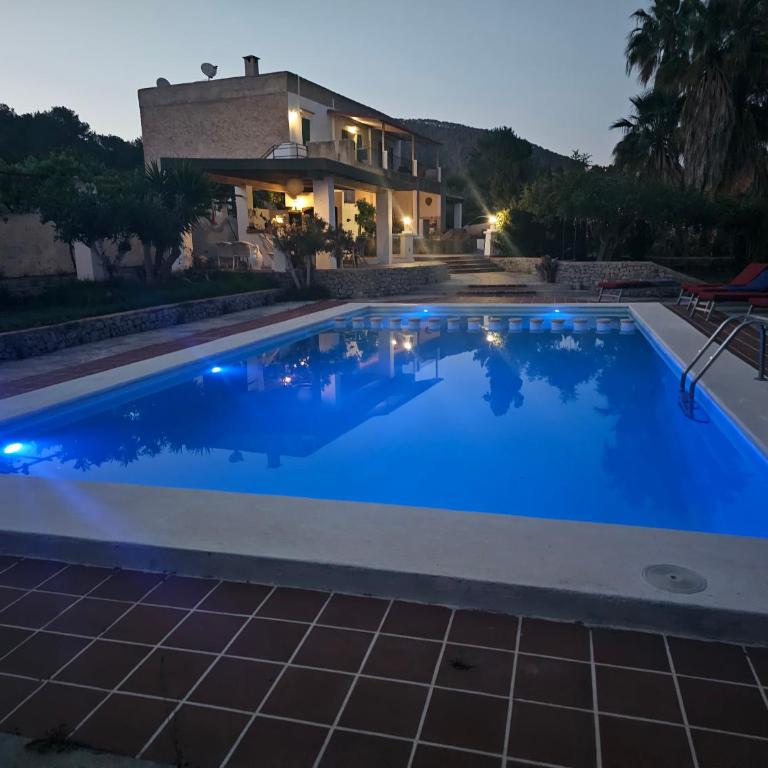 Villa Can Ripoll - Apartamento de 2 dormitorios con vistas a la piscina - 2
