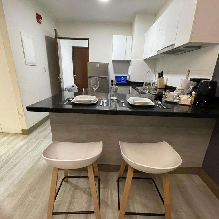 Connect Apartment by Vibrant - One-Bedroom Apartment with Balcony and City View - 2