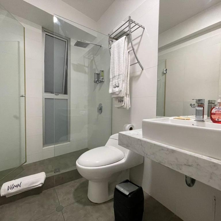 Connect Apartment by Vibrant - One-Bedroom Apartment with Balcony and City View - 12