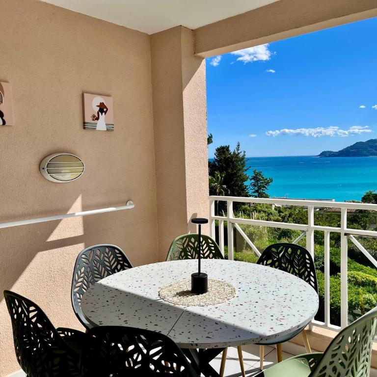 Splendid view Apartment in Cannes - Apartment mit 2 Schlafzimmern - 2