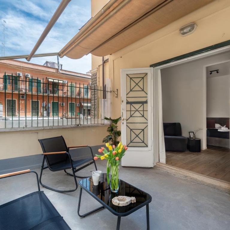 White Flat Labicana - Monolocale con Terrazza - 8