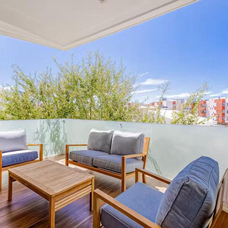 Stylish 3BR Downtown Cabo Condo Walk Everywhere - Apartamento - 8