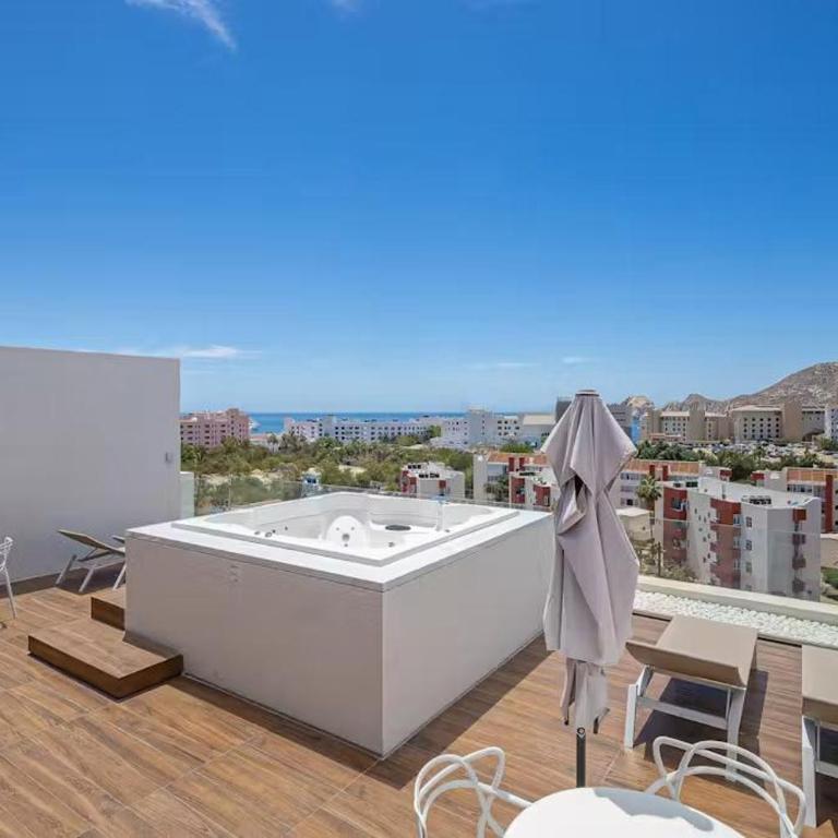 Stylish 3BR Downtown Cabo Condo Walk Everywhere - Apartamento - 19