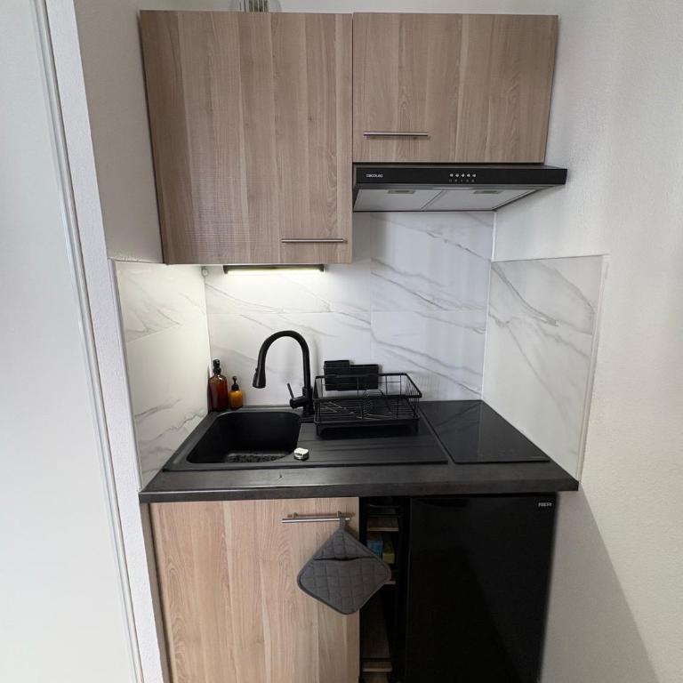 Studio Azélie , cozy et moderne, Compans-Caffarelli - Appartamento con 1 Camera da Letto - 5