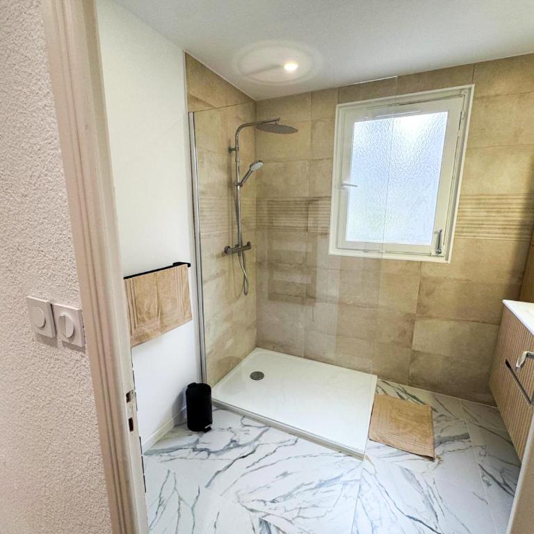 King Size 180x200 - Air Conditioning - Modern - Apartamento de 1 dormitorio - 20