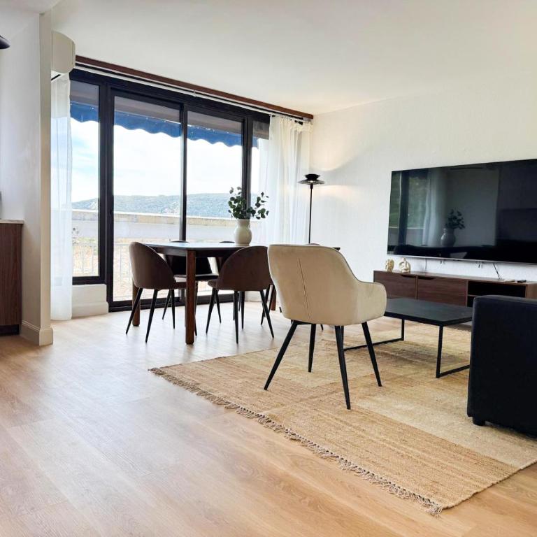 King Size 180x200 - Air Conditioning - Modern - Apartamento de 1 dormitorio - 23