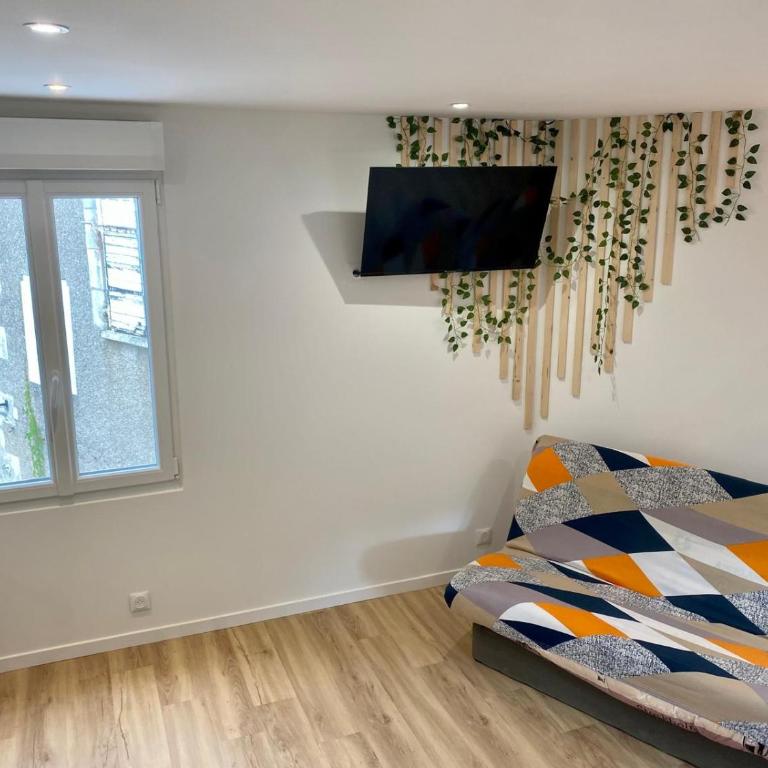 Jasmin - Two-Bedroom Apartment - 19