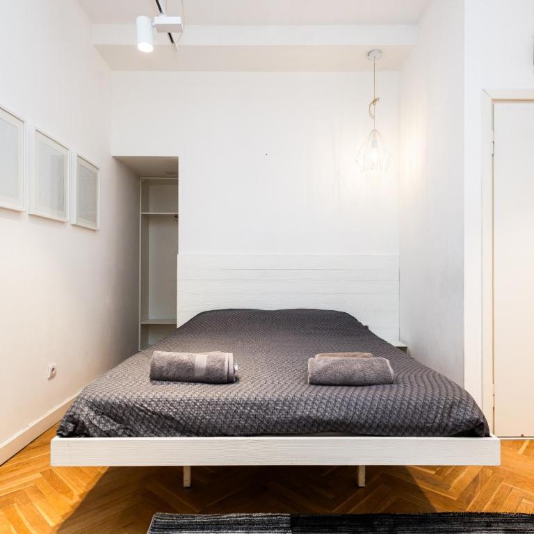 Belgrade Pearls - One-Bedroom Apartment - 13